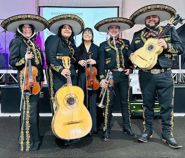 The five-person band Mariachi Cuervo