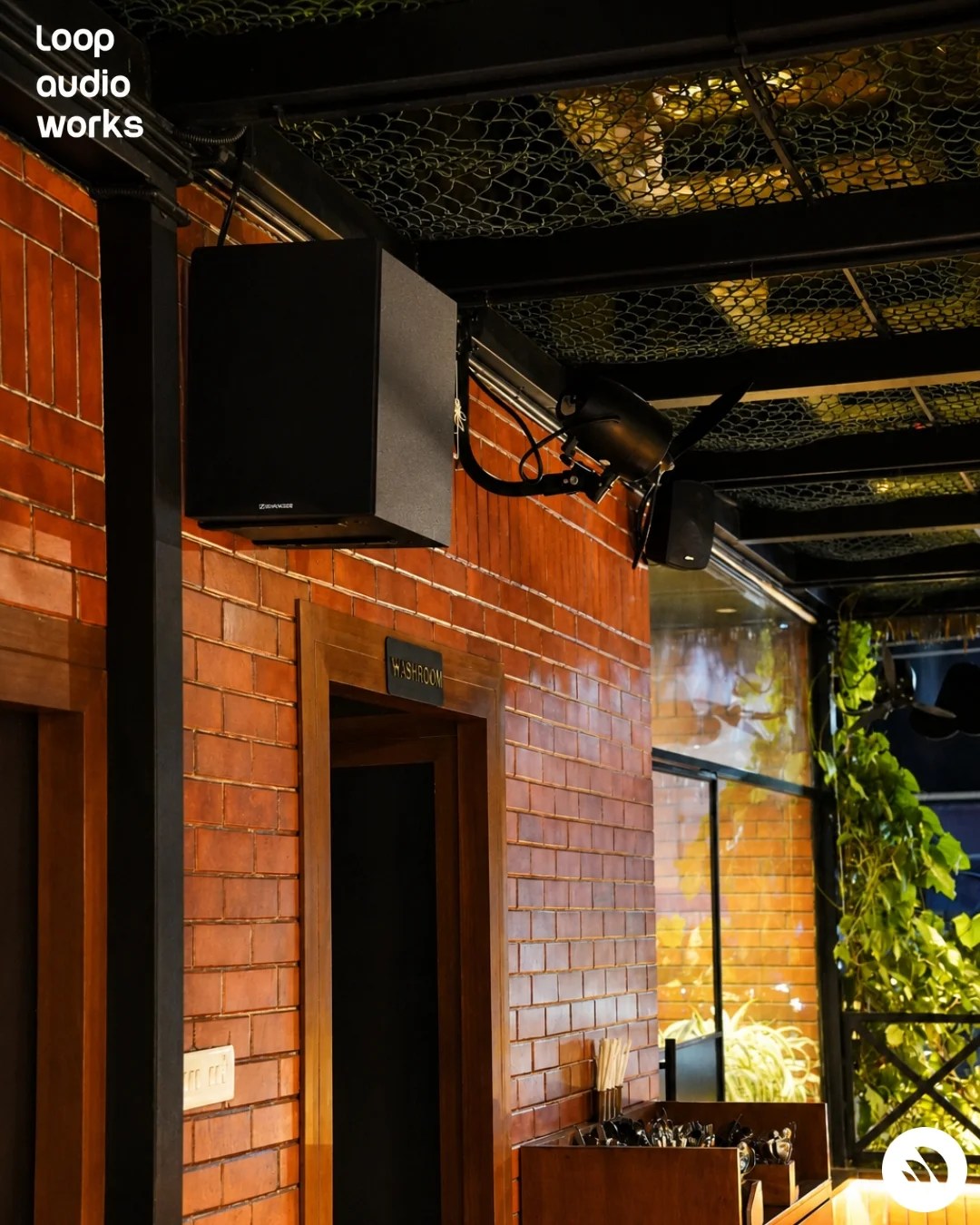 loop_audio_works_wok_street
