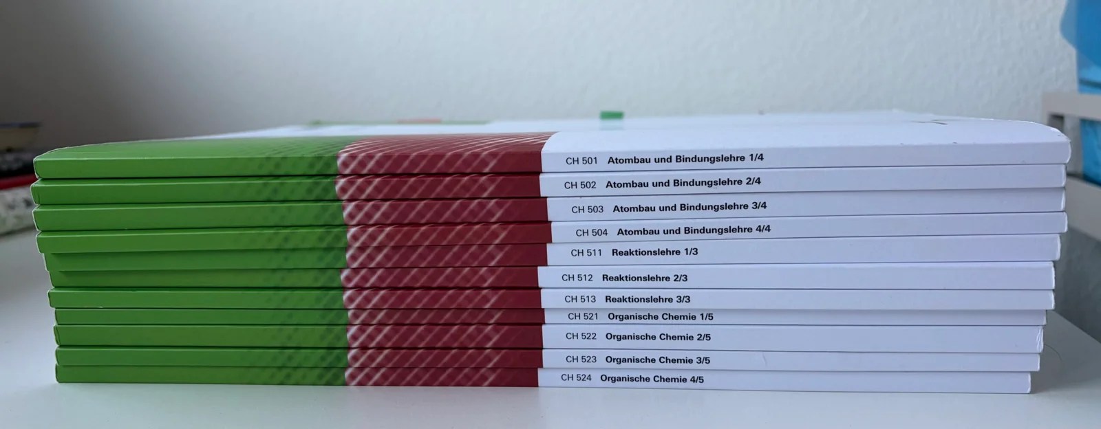 Chemie Lehrmittel für Passerelle Studierende