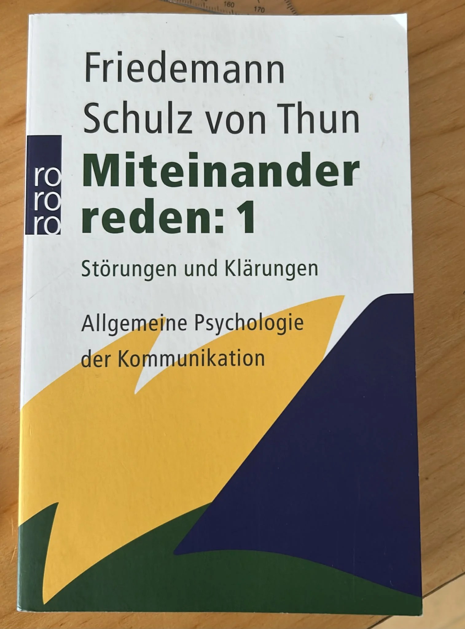 Miteinander reden : 1
