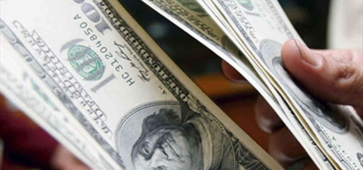 Dólar cierra la semana en 17.13 pesos