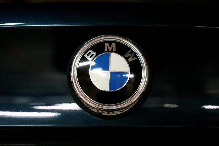 BMW lanzará su primer vehículo eléctrico y autónomo en 2021