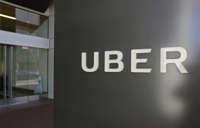 Uber utiliza versión falsa de la app para evadir a reguladores