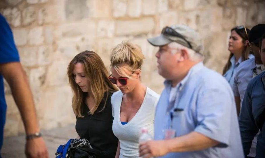 Britney Spears cancela cena con primer ministro de Israel