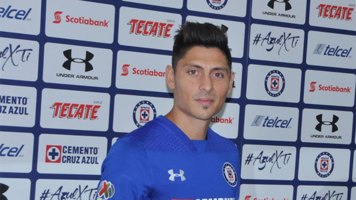 Alejandro Faurlín se pierde pretemporada con Cruz Azul