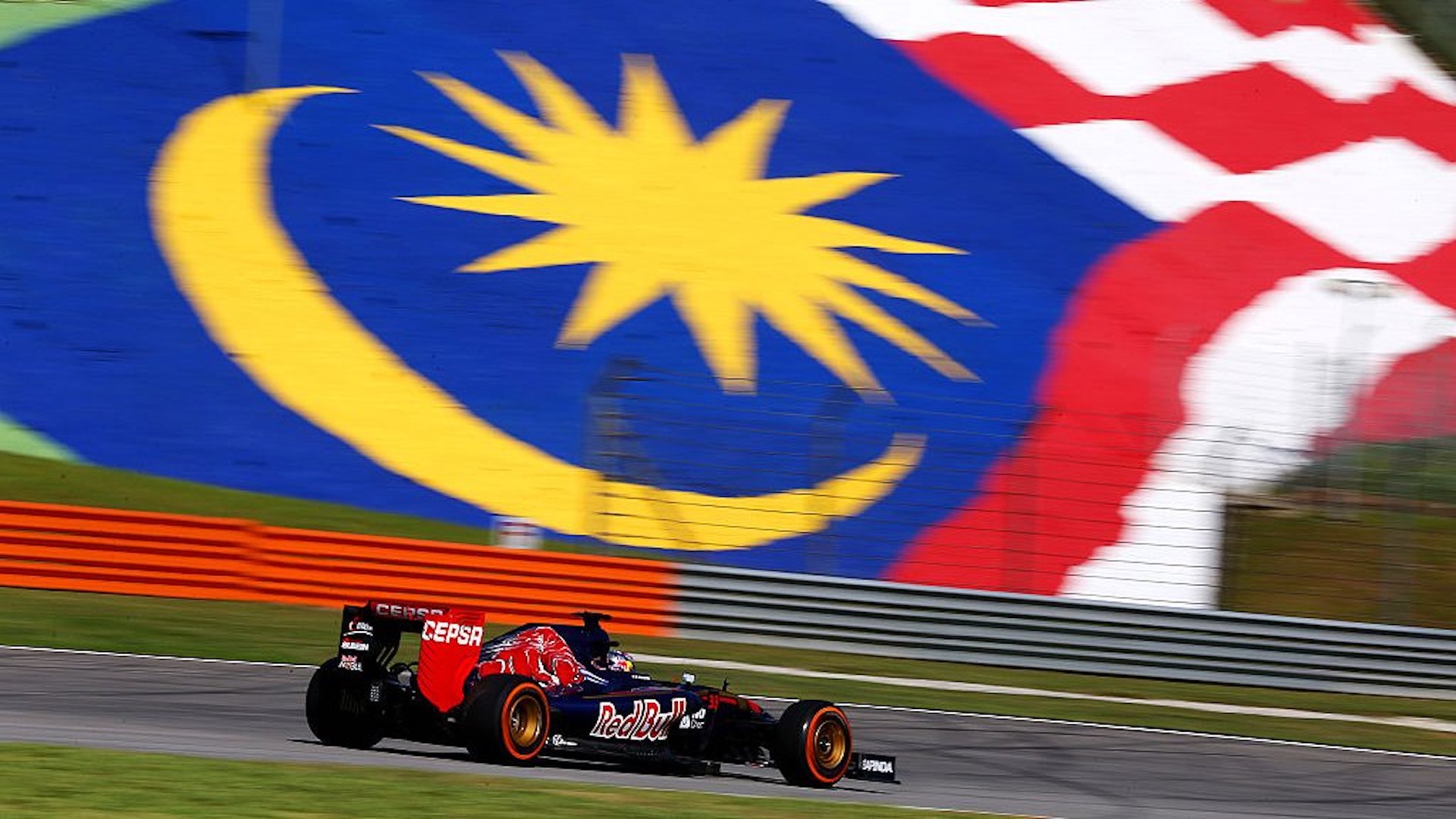 F1 cambia reglas para hacer frente a COVID-19