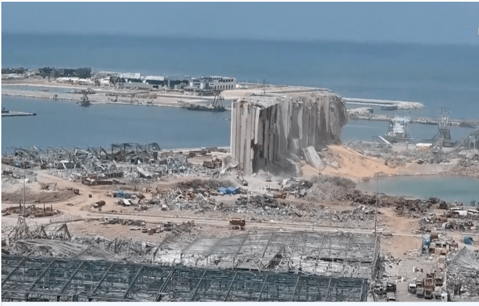 Líbano en estado de emergencia por la explosión y el COVID-19