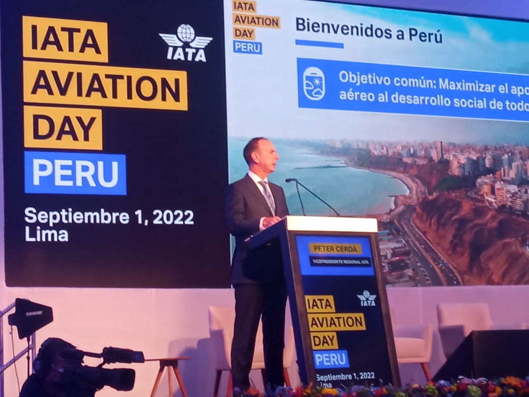 Latinoamérica lidera la recuperación del transporte aéreo postpandemia, asegura IATA