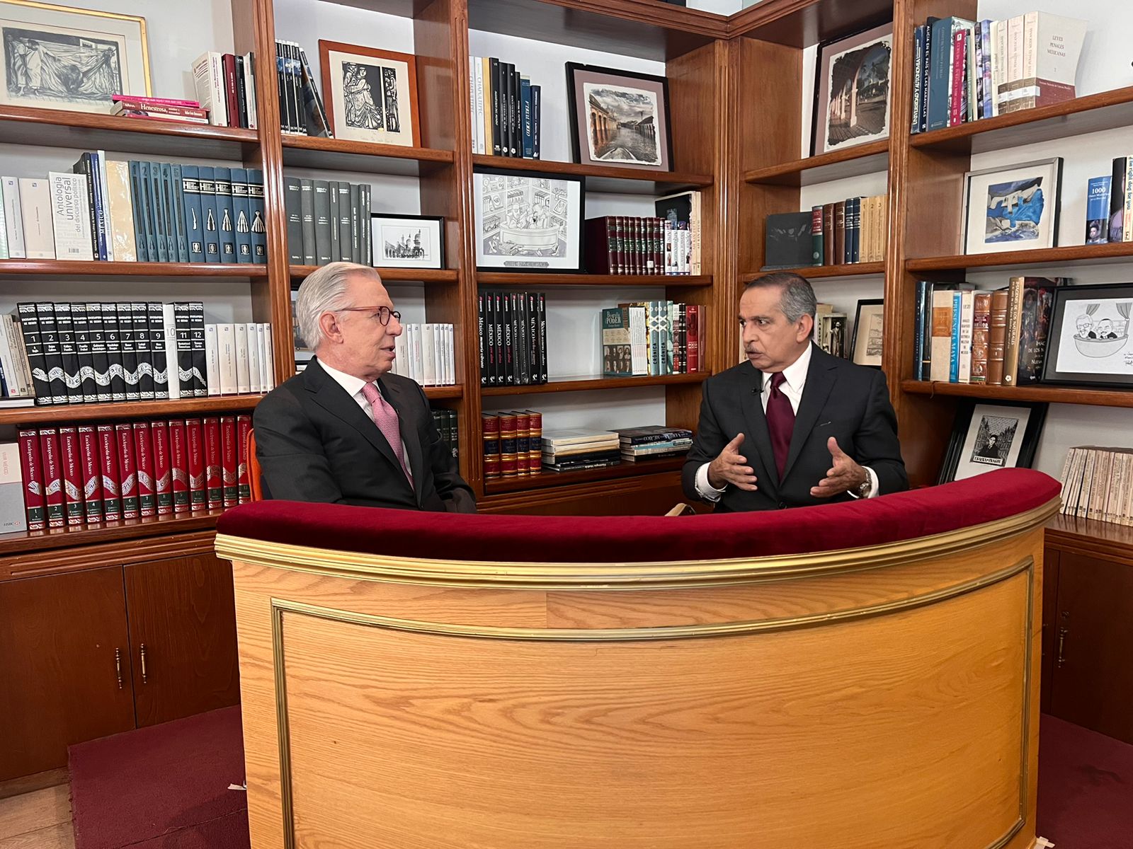 Joaquín, Marín de do Pingüé (Temporada 3, capítulo 23)