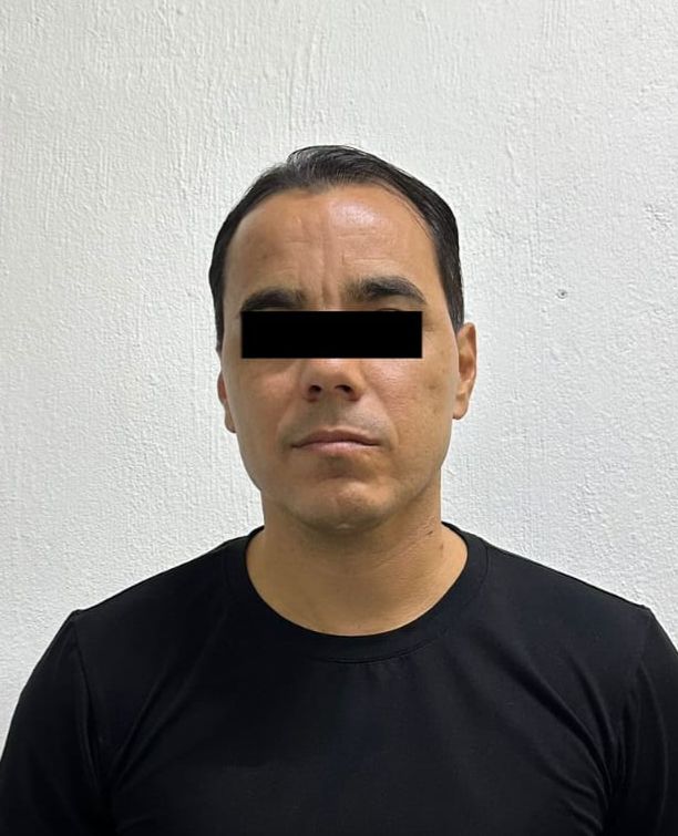 Omar Bravo, exfutbolista del Guadalajara fue detenido por abuso.
