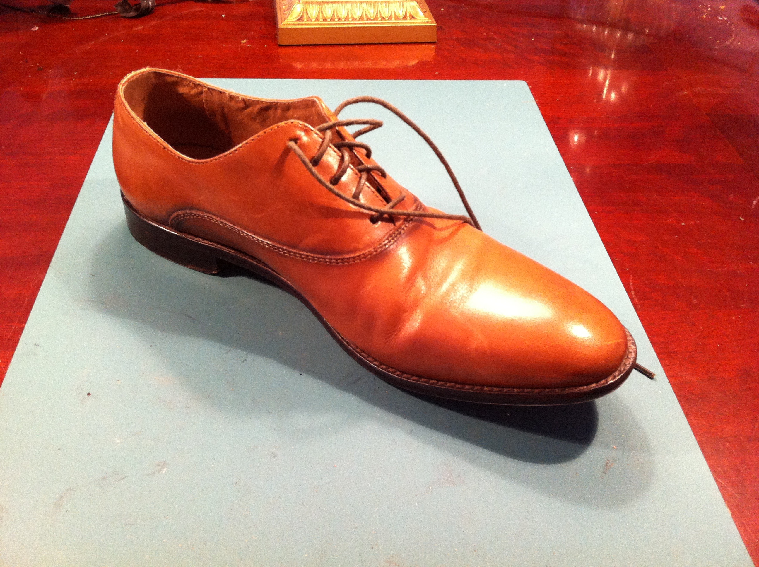 Banana Republic Oxford shoes. With Ortholite tech. Banana Republic Advanced Comfort Men main image 3