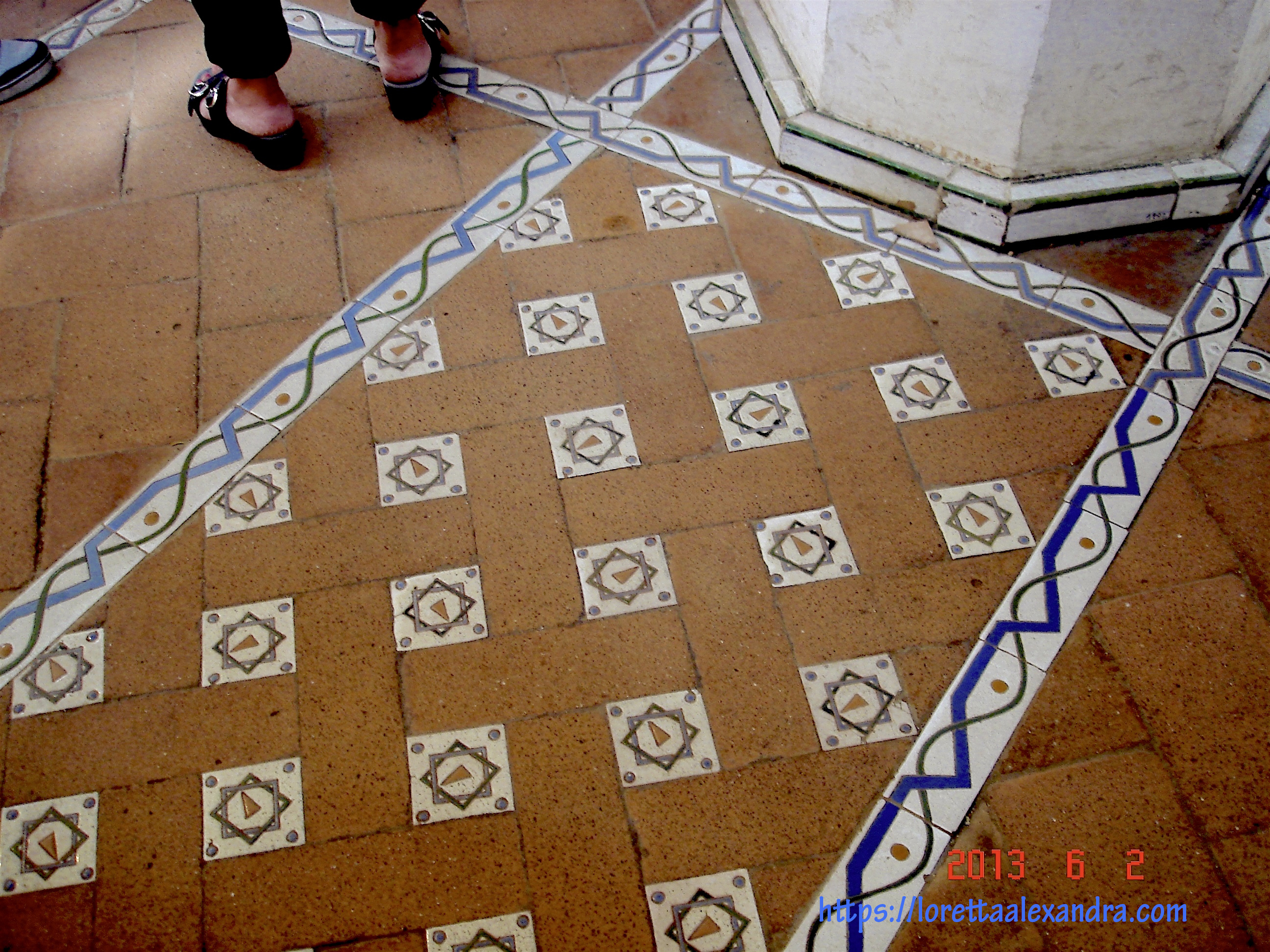 Detail of ceramic tile flooring - Santa María la Blanca, Toledo