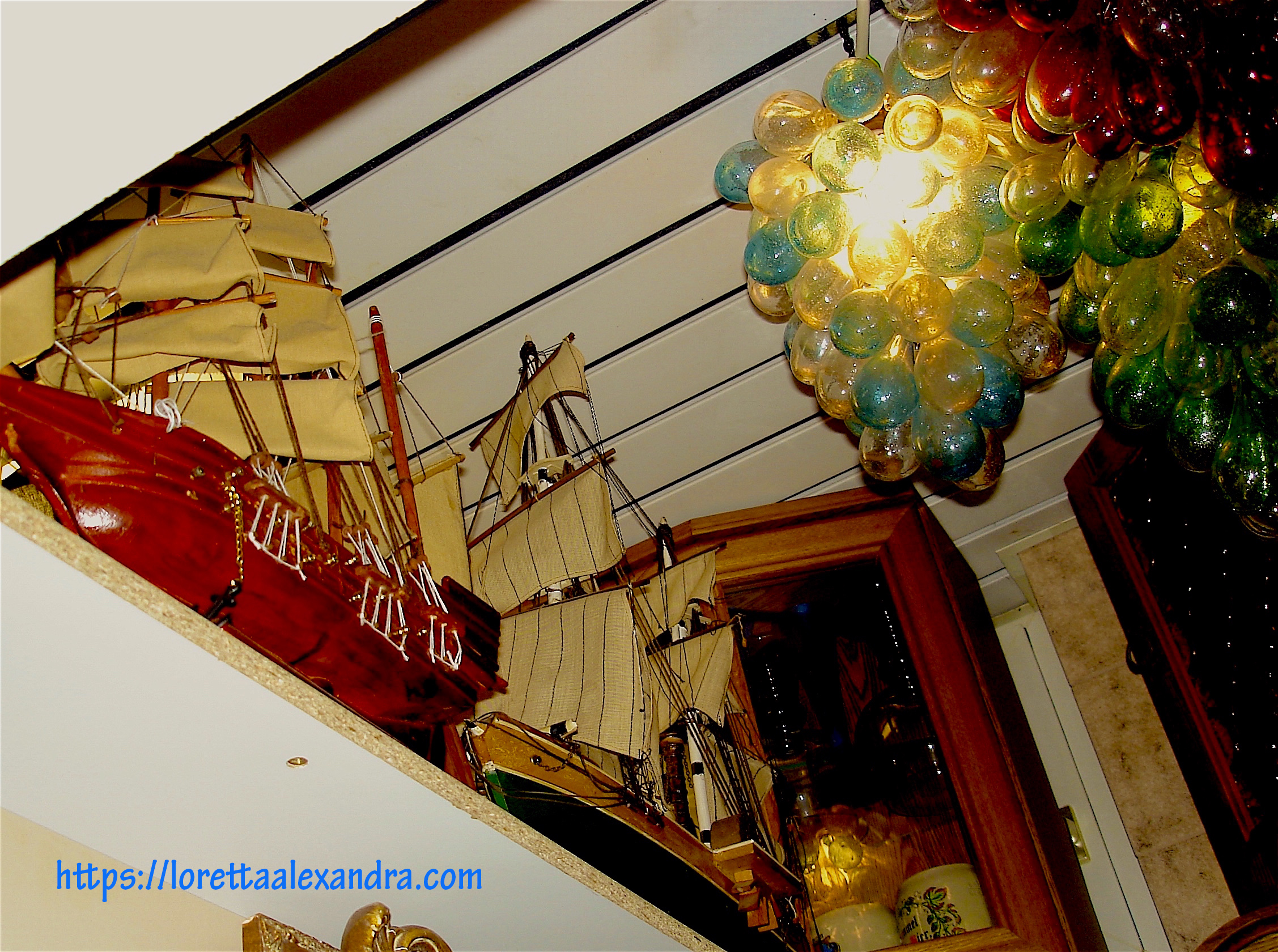 Theme: Mostly nautical décor.