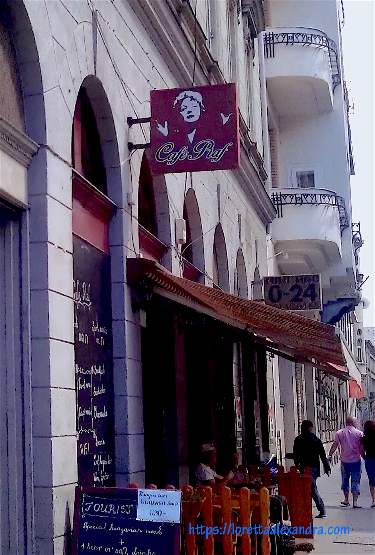 Café Piaf – Budapest