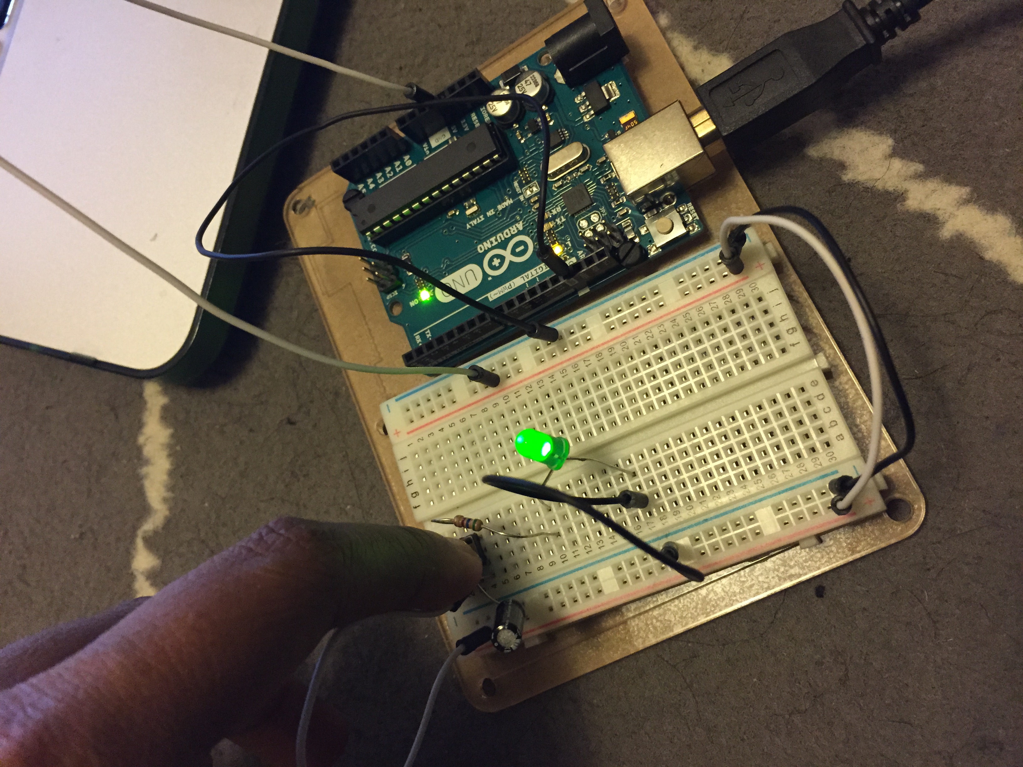 Capacitor Discharging Circuit With Led Decay Loriah S