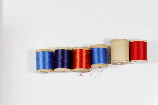 Vintage Spool Stack -Animated