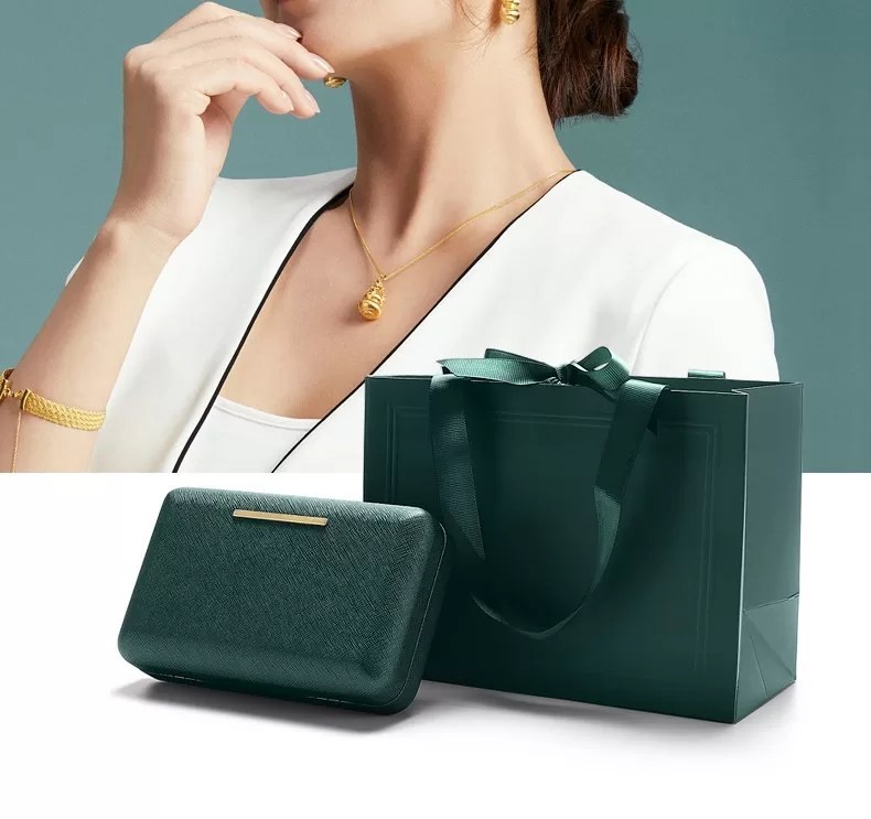 BOUCHERON ショップ袋・ポーチ・箱セット BOUCHERON ショップ袋・ポーチ・箱セット 2025年最新】BOUCHERON