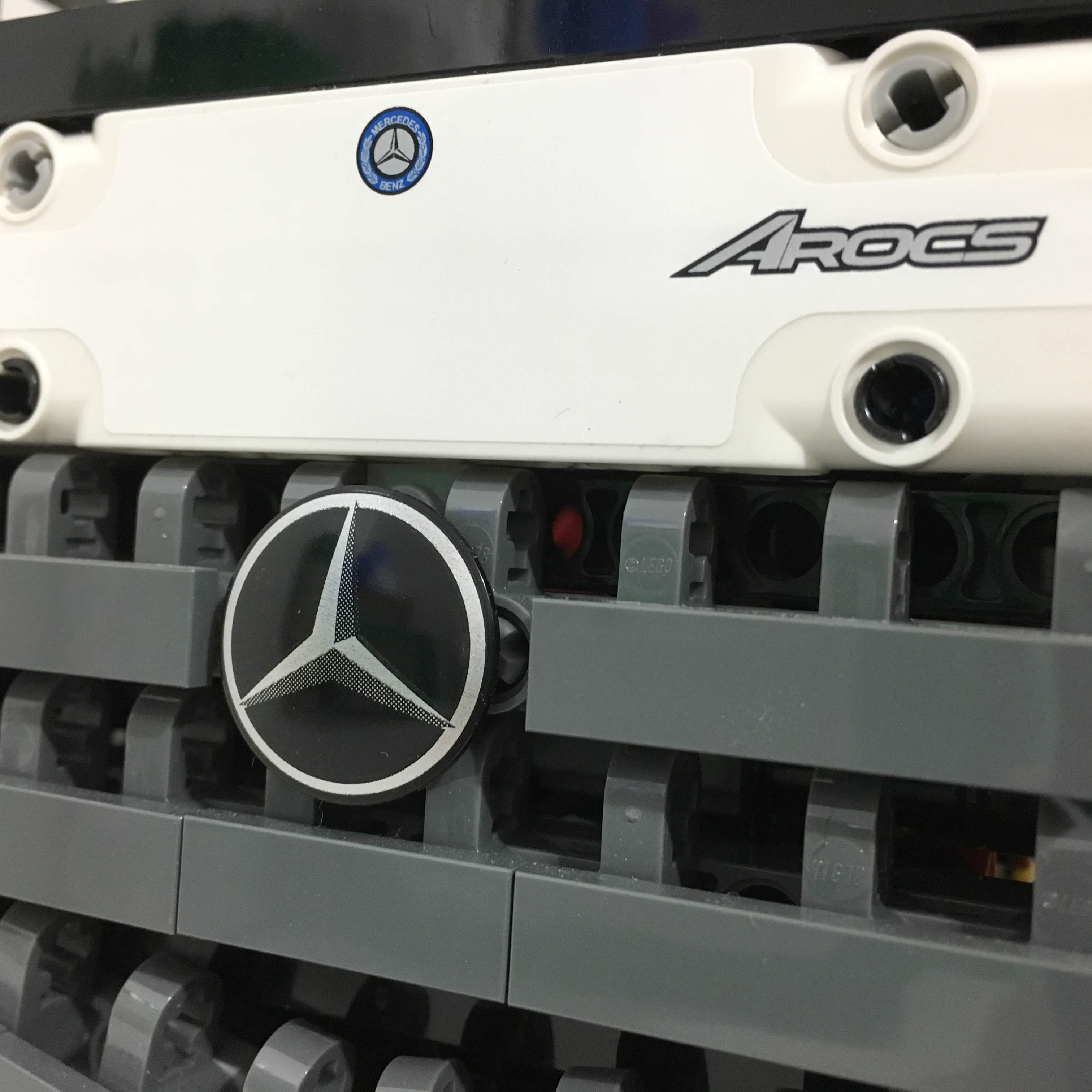 Mercedes Arocs LEGO Technic