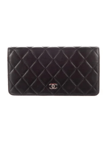 Chanel 2012 Interlocking CC Logo Continental Wallet