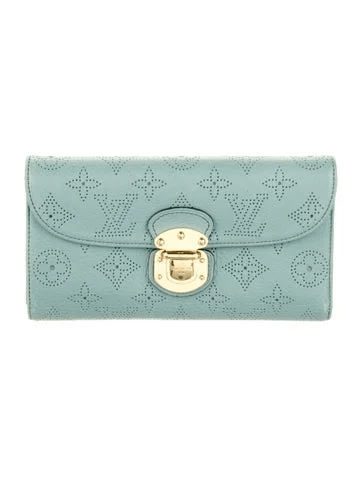 Louis Vuitton Mahina Leather Amelia Wallet