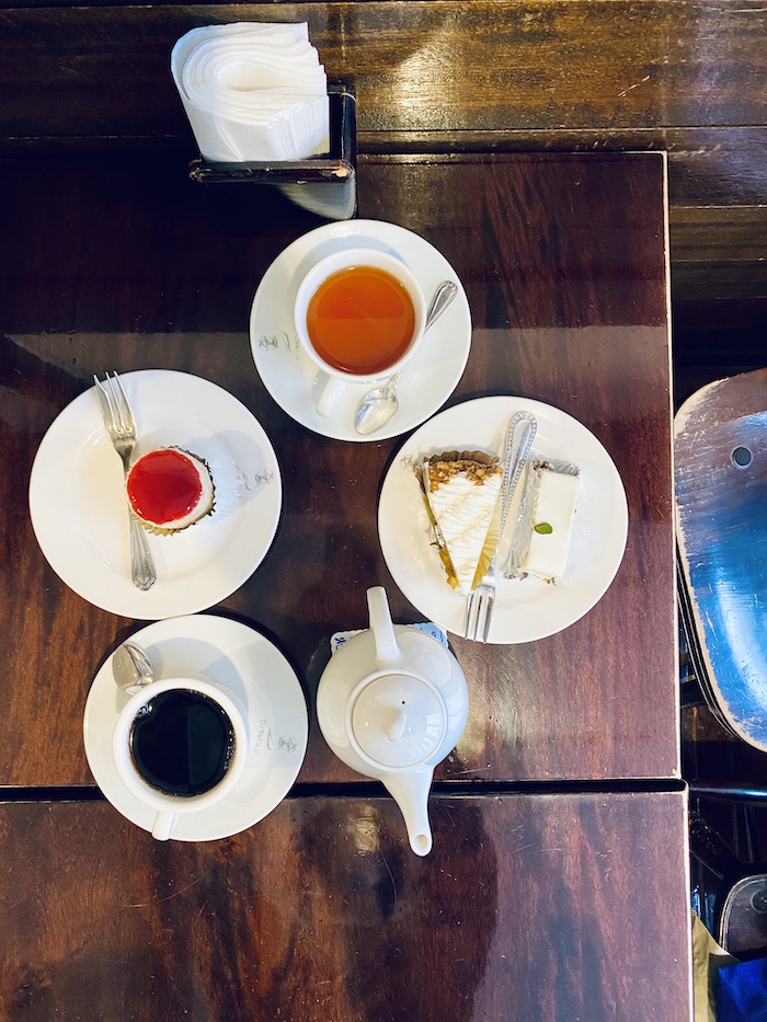 赤坂しろたえ　喫茶部　レアチーズケーキ