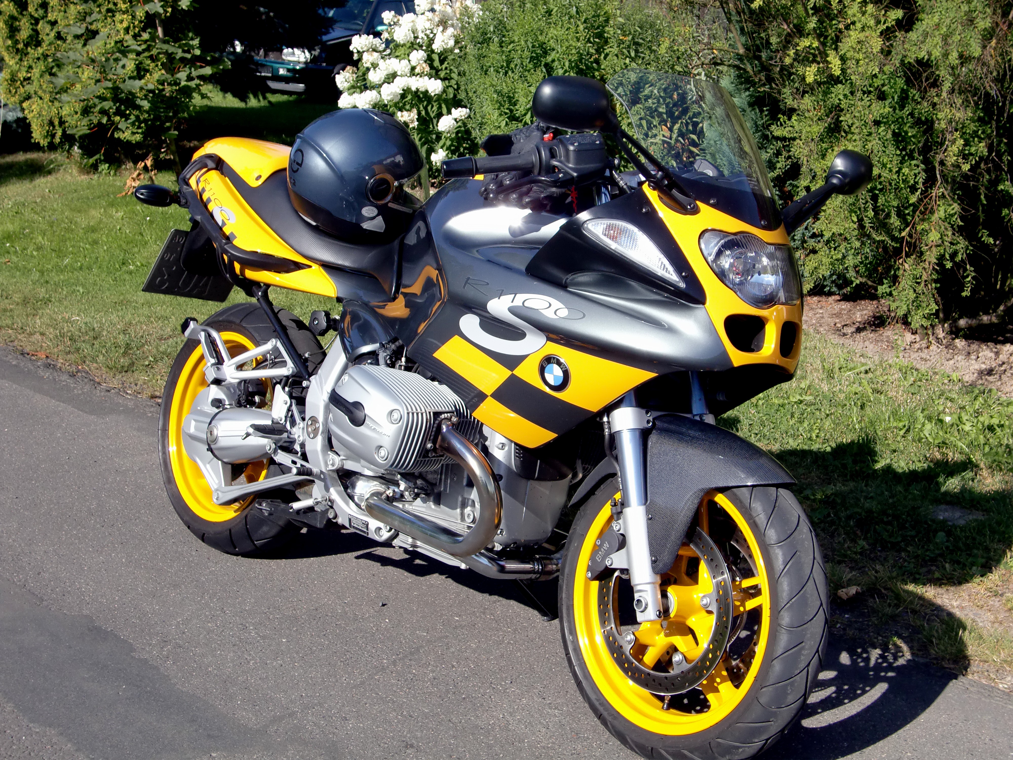 Review of bmw r 1100 s 2001: pictures, live photos & description bmw r