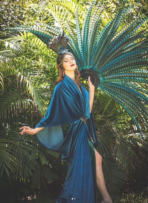 Teak Velvet 1920's Great Gatsby Cocoon Dress Robe Costume with Tassel Scarf and Diamante Fastening Brooch