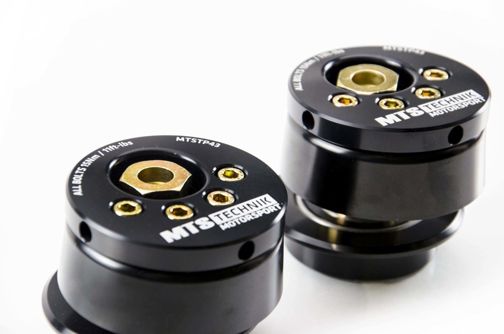 Regulowane camber / caster plates (przód) - MTSCP43SET