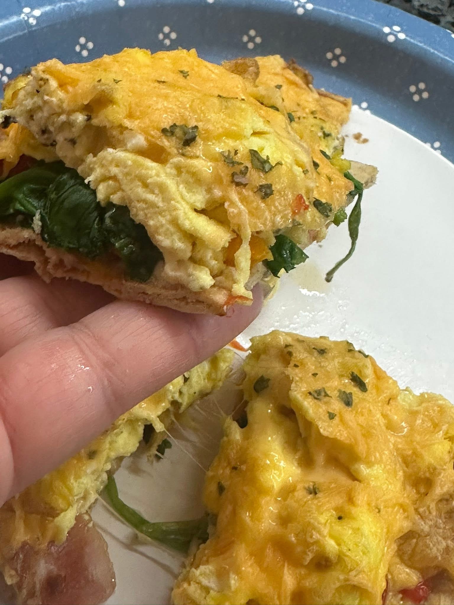 Easy cheesy egg pizza
