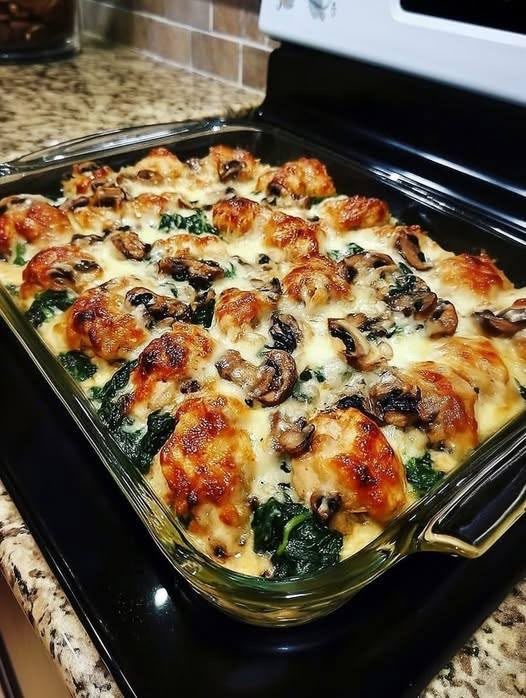 CHICKEN SPINACH AND MUSHROOM LOW CARB OVEN DISH
