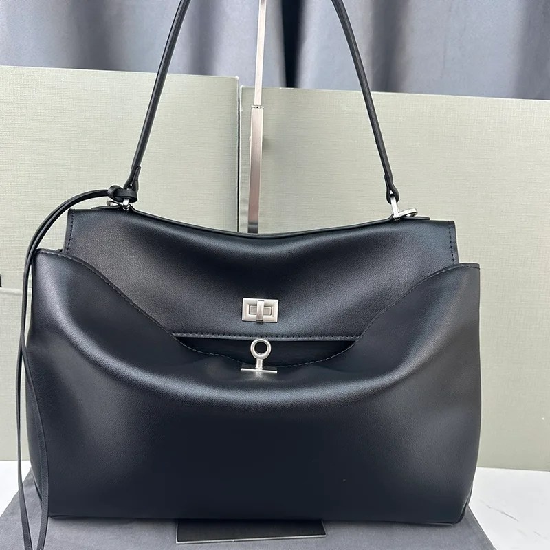 Women's Luxury Leather Handbag Large Capacity Portable Crossbody Bag Leisure Multi functional Commuter Women's Shoulder Bag