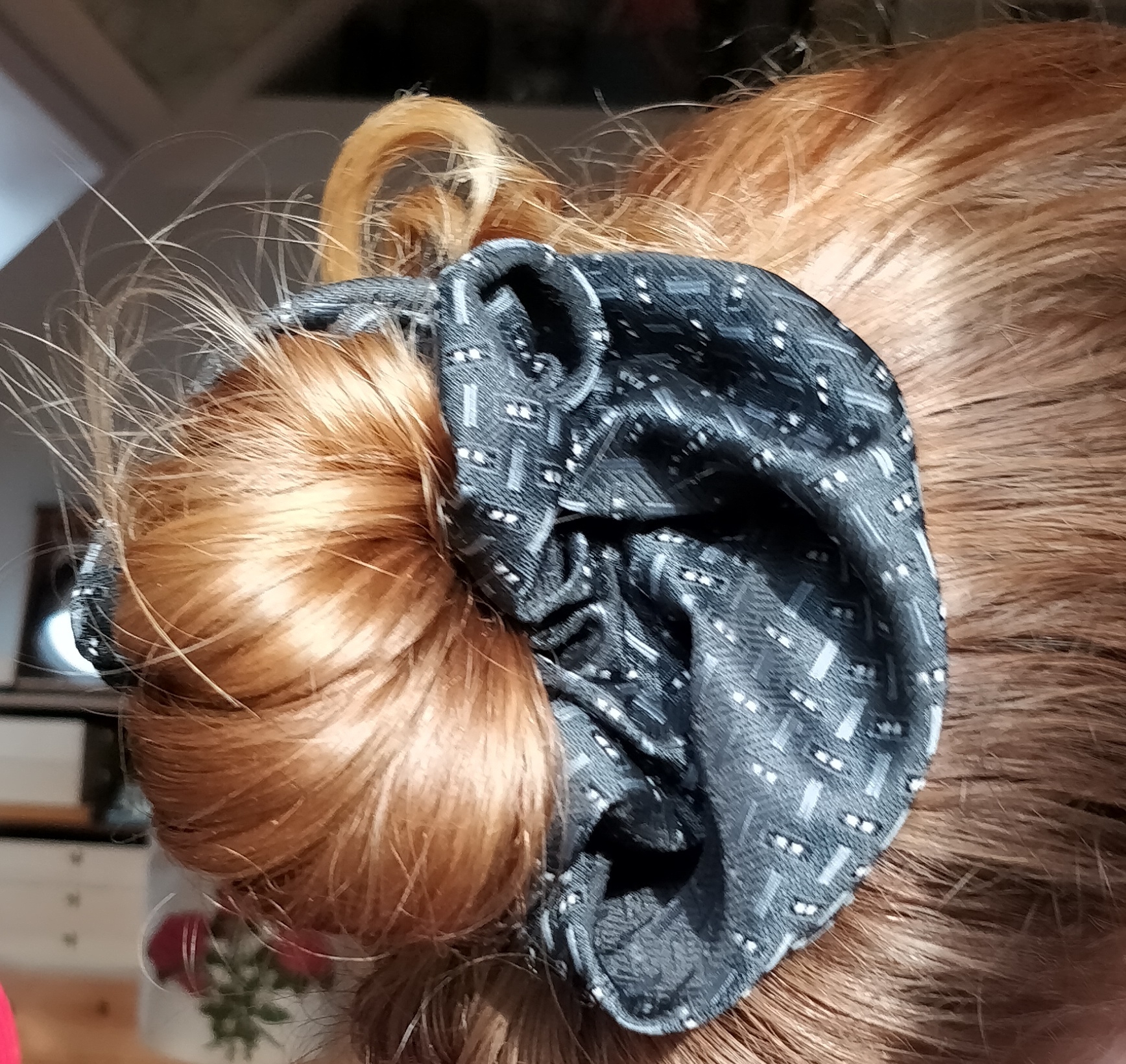 sort scrunchie