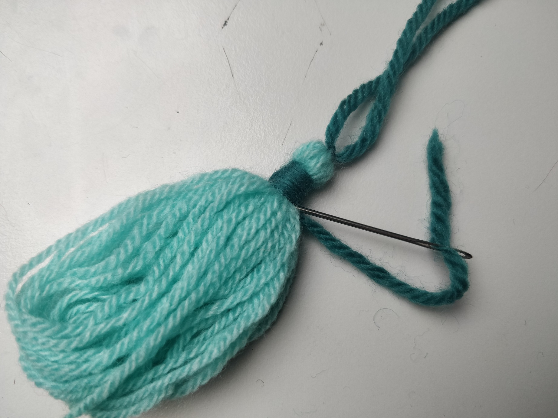 Guide til at lave sine egne kvaste af garn og andet tråd