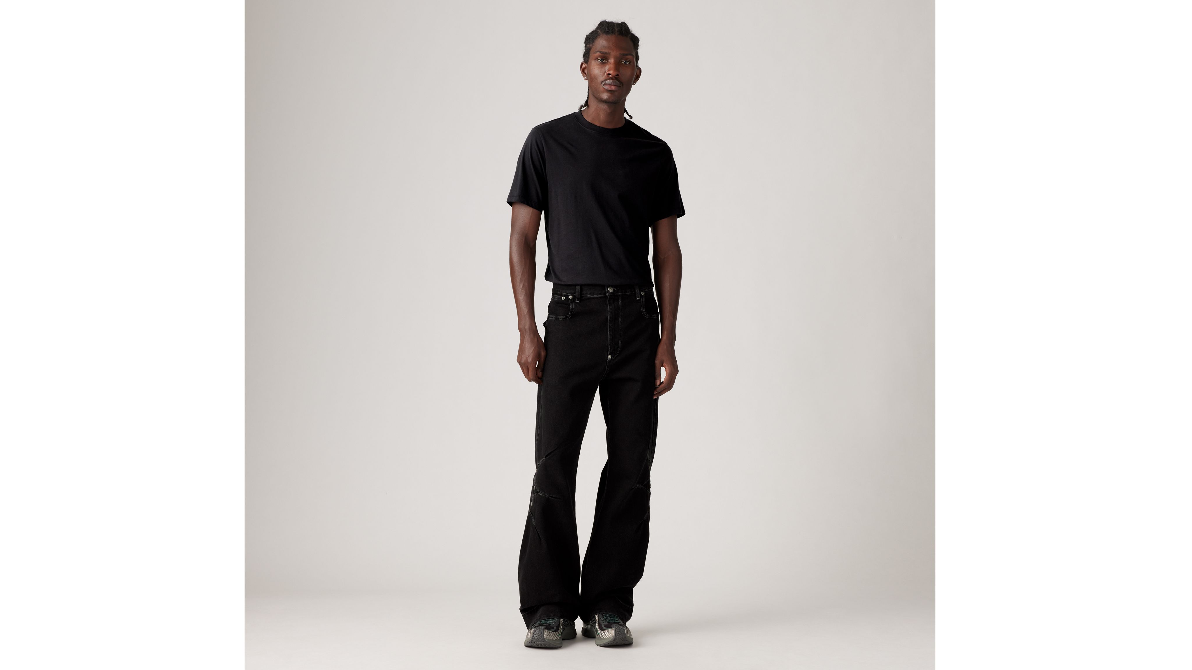 Levi S X Kiko Kostadinov - Download Gorgeous Minimal Design | High Resolution