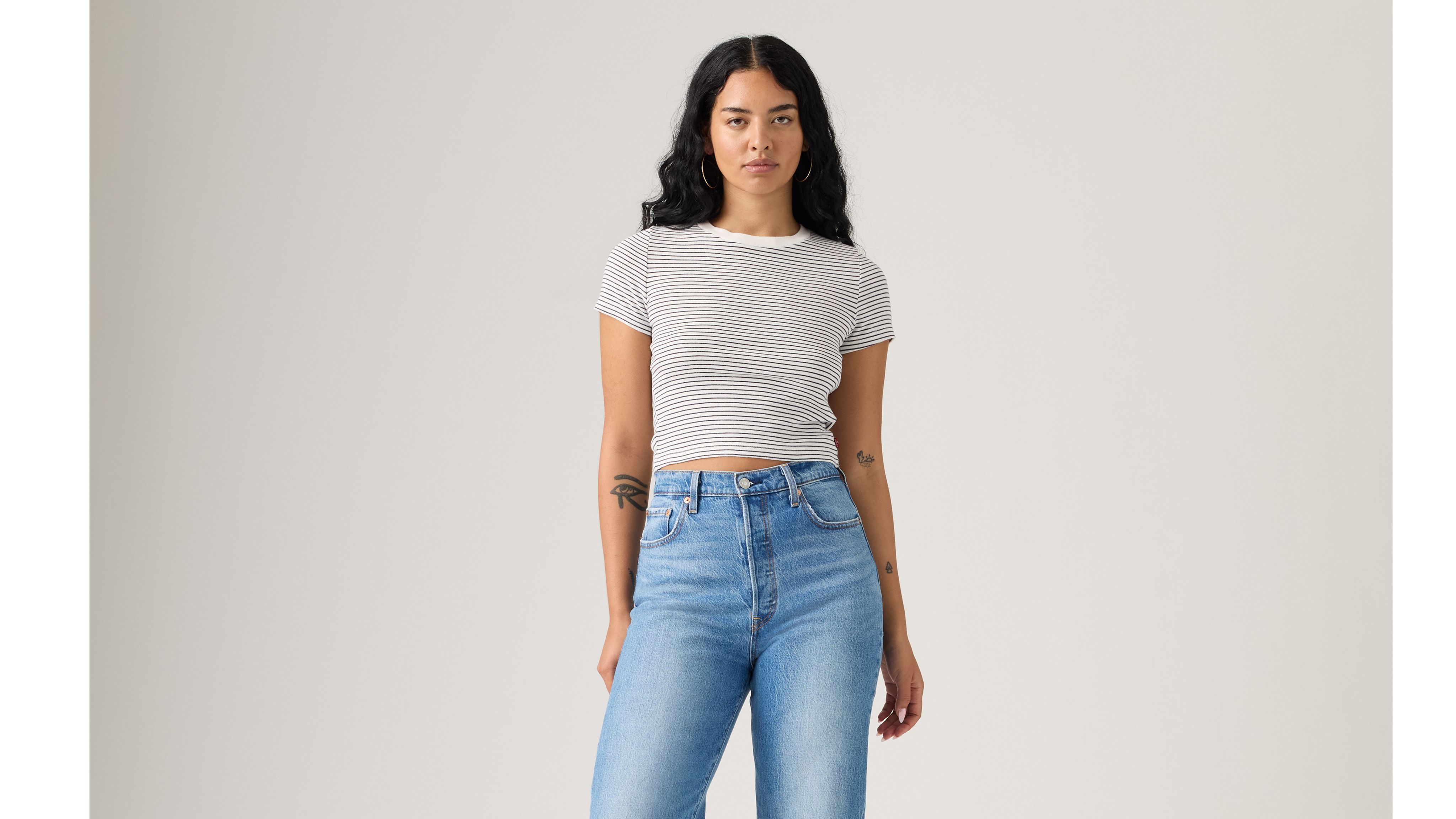 Essential Tee Heartgrave - Best Vintage Images in High Resolution