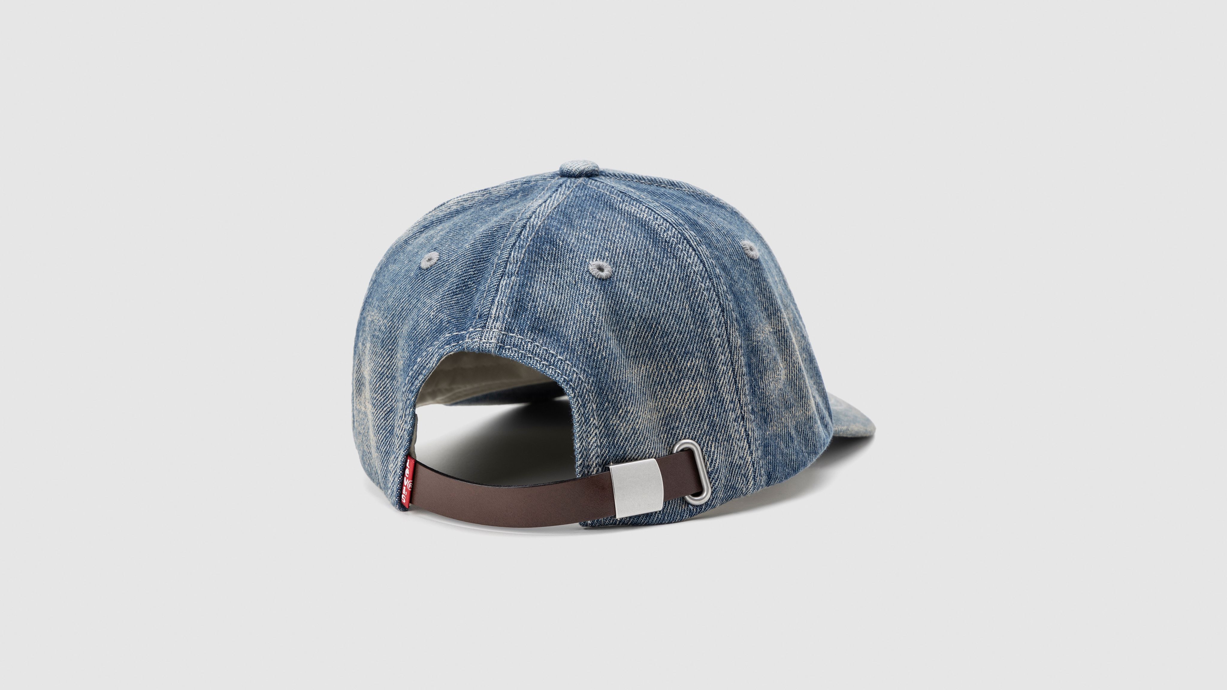 Essential Cap Levi S - Premium City Photo Gallery - High Resolution