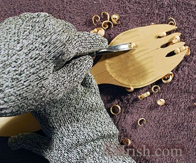 Wood Carving a Wooden Spoon