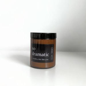 so dramatic candle (30hr glass jar)