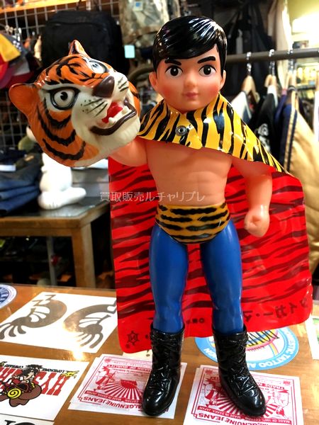 中嶋製作所 タイガーマスク 色違いソフビ 買取募集 京都 マスク脱着 面
