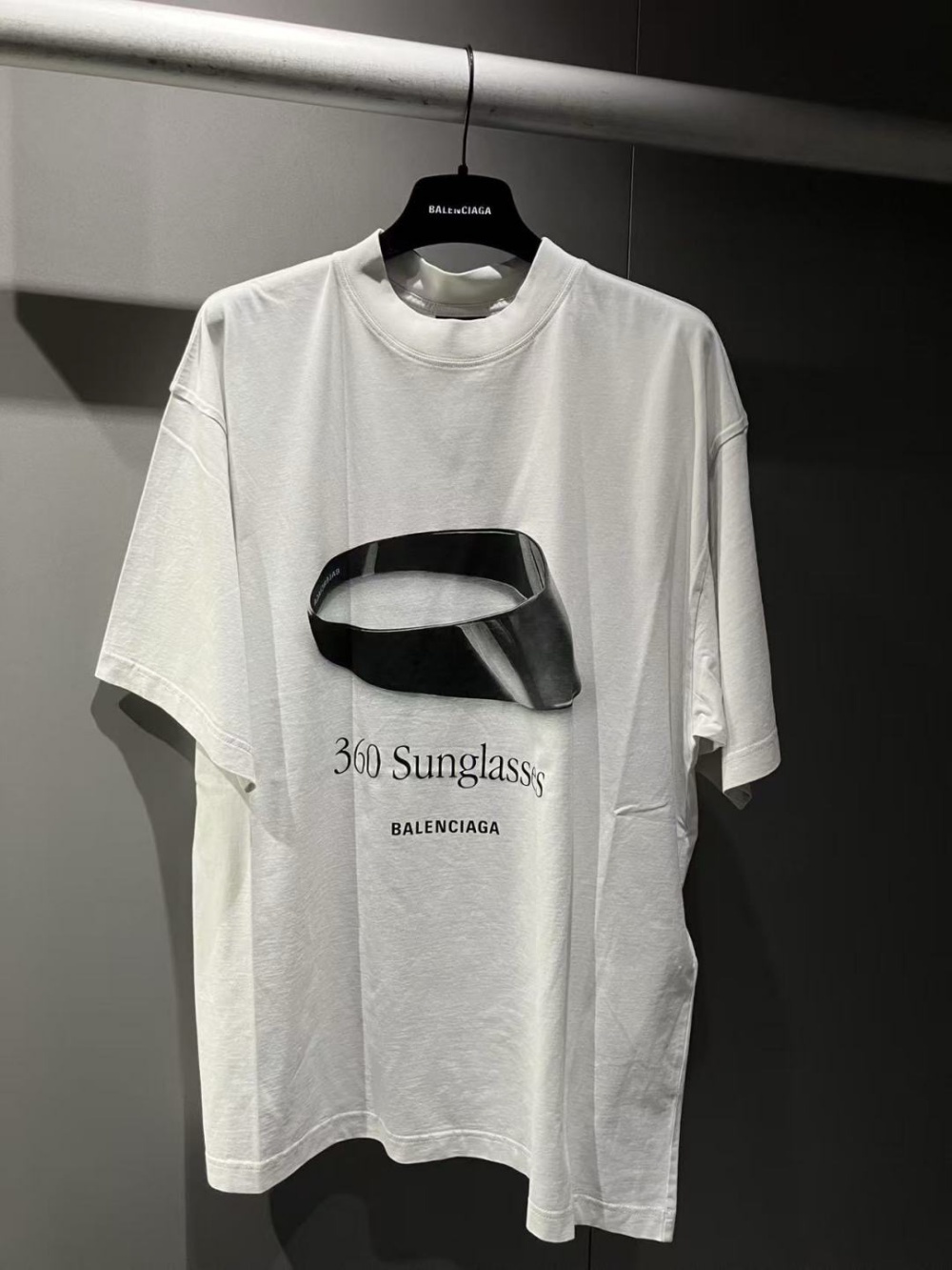 발렌시아가 티셔츠 25SS LK121