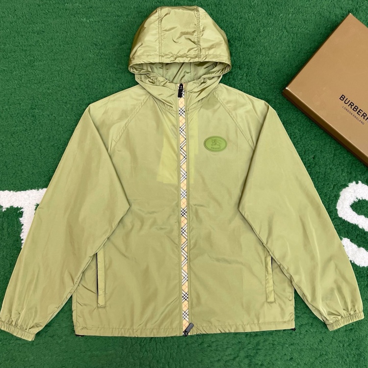버버리 바람막이 25SS RA1058