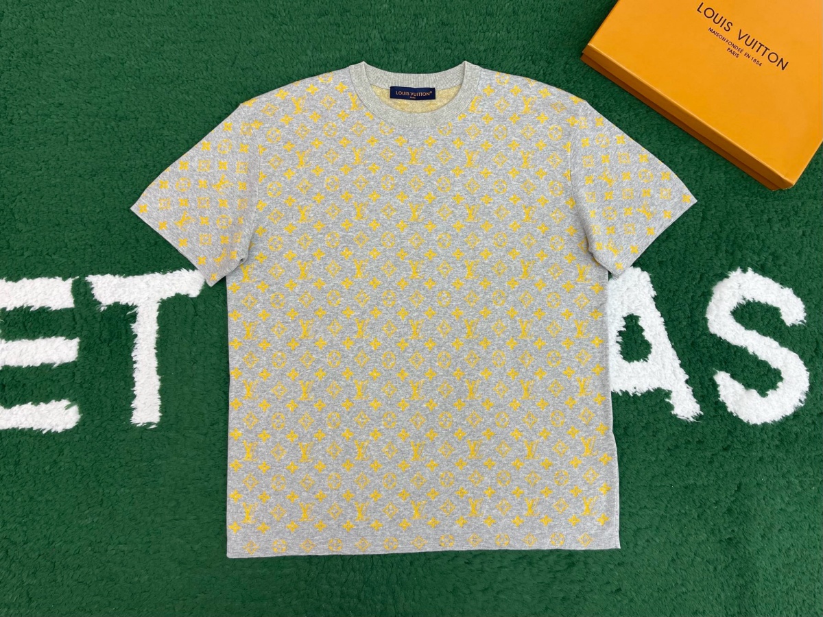 루이비통 티셔츠 25SS RA1113