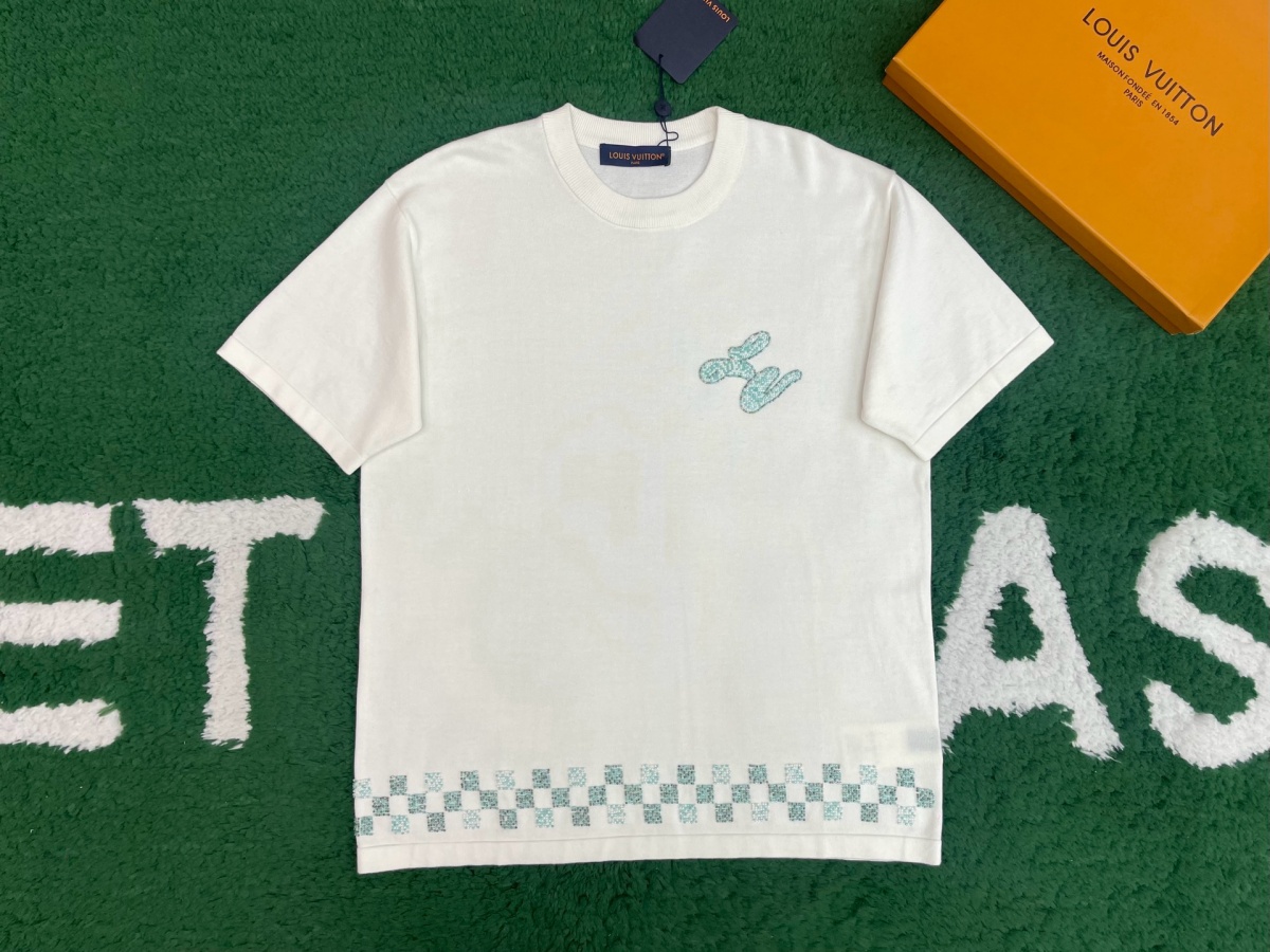 루이비통 티셔츠 25SS RA1115
