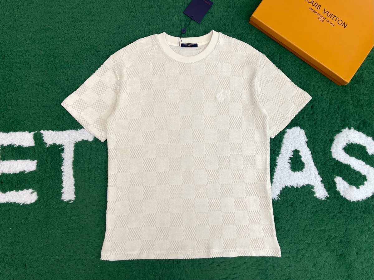 루이비통 티셔츠 25SS RA1116