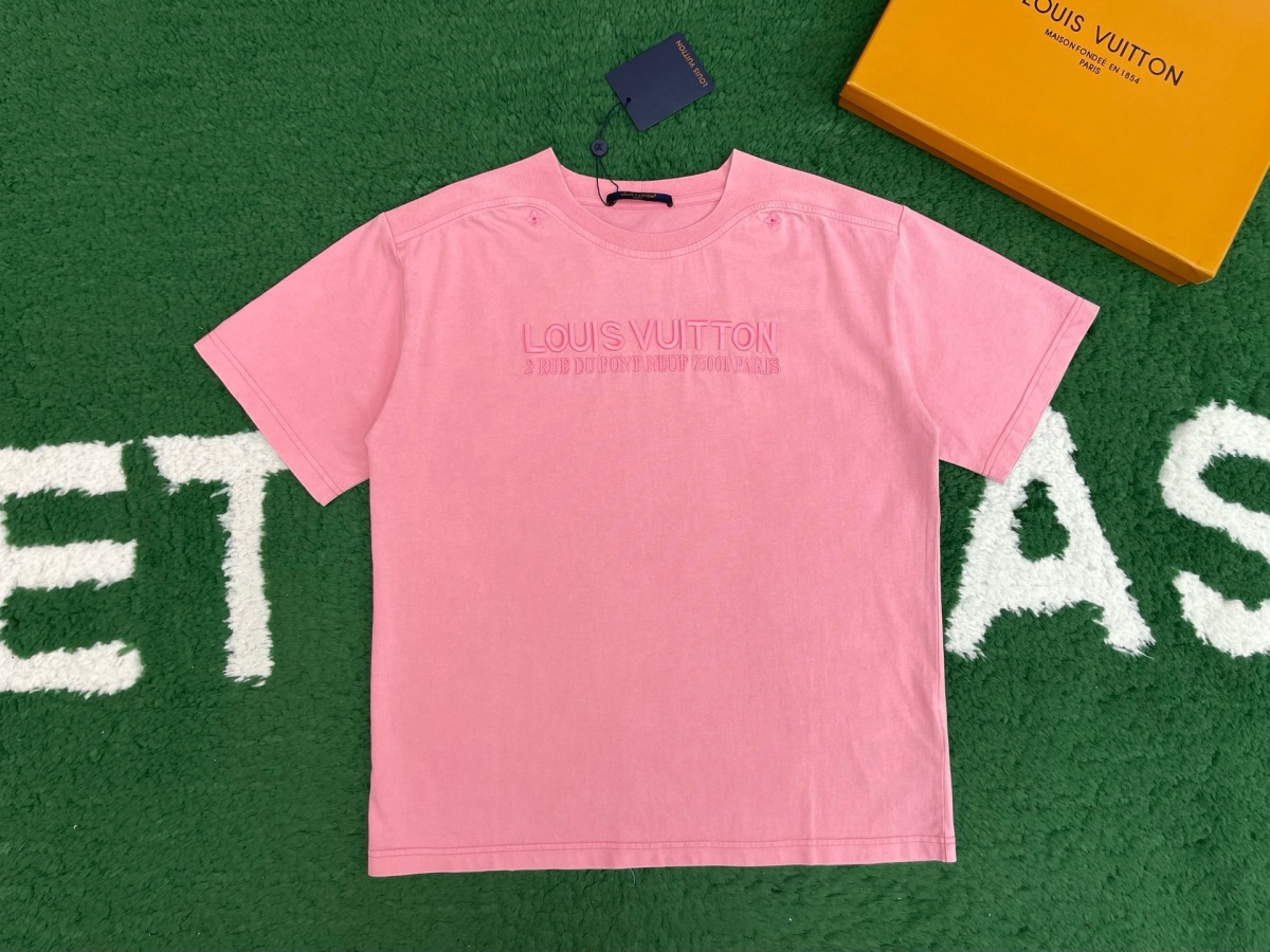 루이비통 티셔츠 25SS RA1117