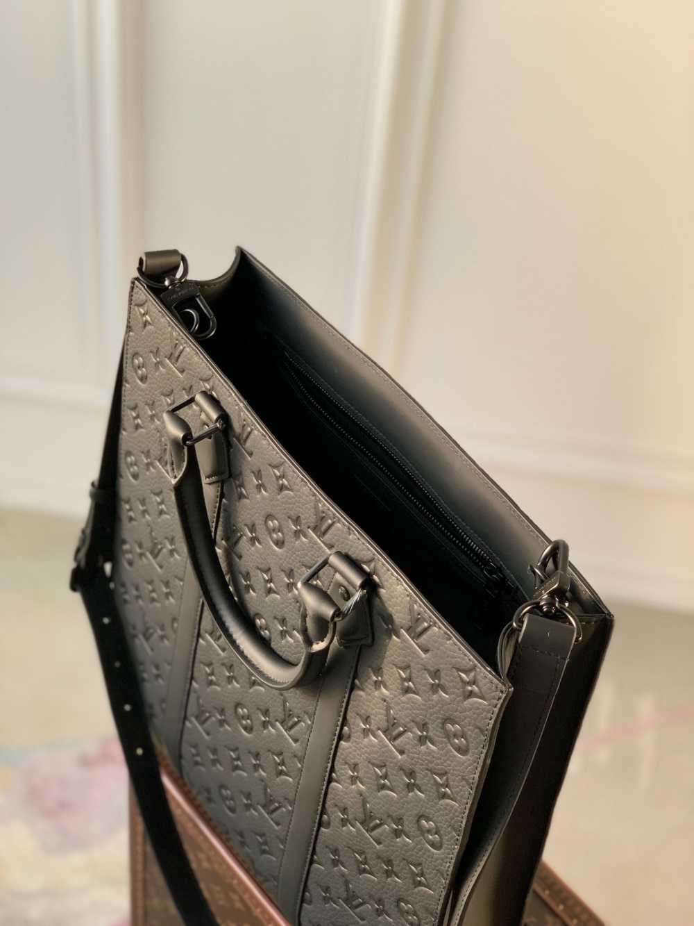 Alternative view of 루이비* 삭 플라 NV M21866