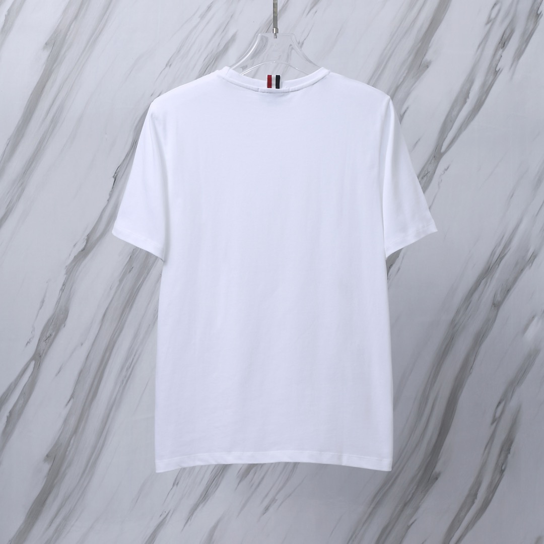 Alternative view of 톰브라운 티셔츠 25SS T017-3