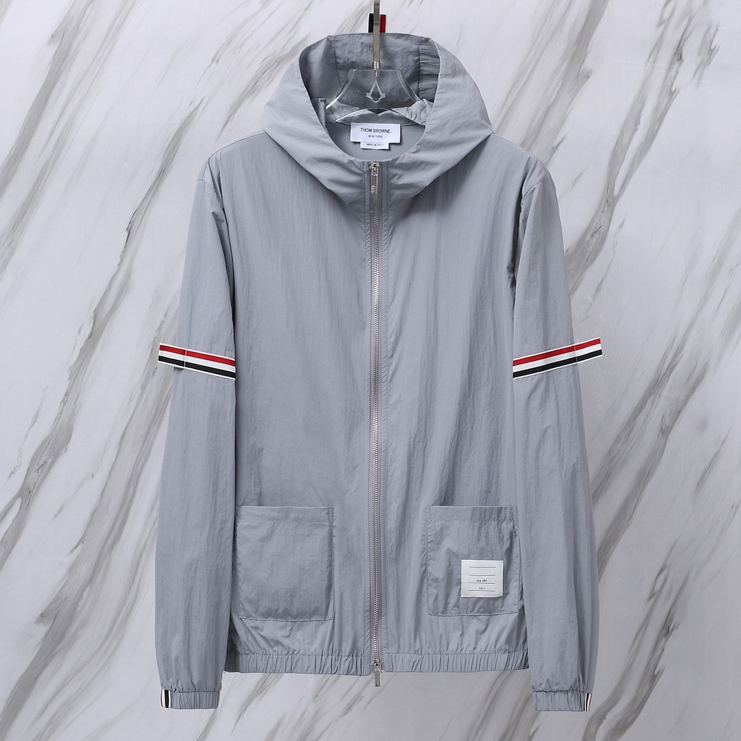 톰브라운 바람막이 25SS YT01