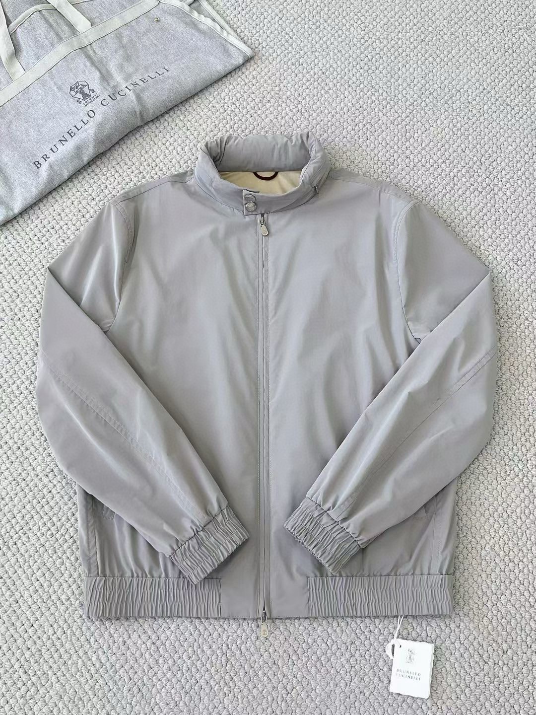브루넬로쿠치넬리 자켓 25FW BC086