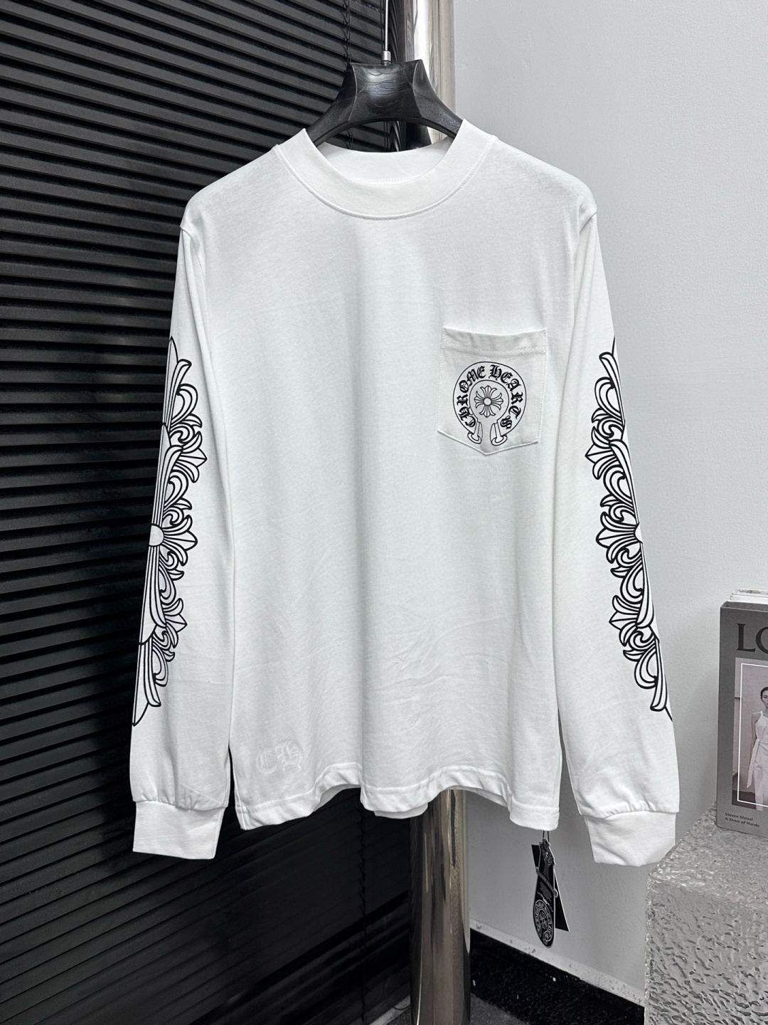 크롬하츠 티셔츠 25FW 66ST338